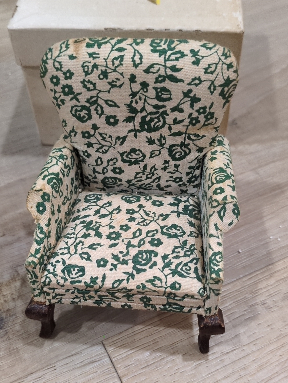 Green Floral Accent Armchair Cover. dollhouse wing back chair.